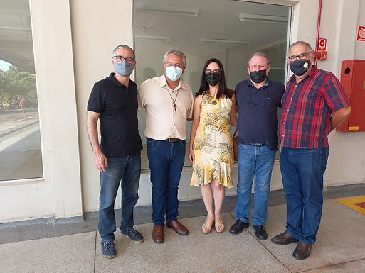 Aviva assume box no Terminal Rodoviário e faz aula final com voluntários do CVV