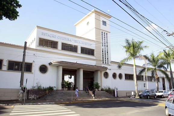 Prefeitura publica edital e chamada pública para
liberar recursos da Lei de Emergência Cultura