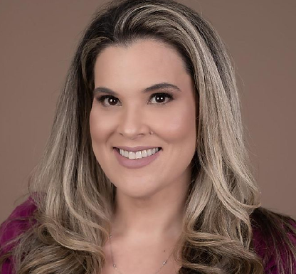 Mara Gabas é influenciadora super sincera, também na internet