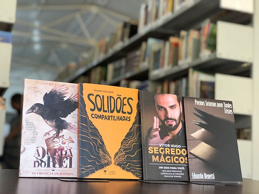Coletivo Dell’arte doa obras inéditas para acervo da Biblioteca Municipal