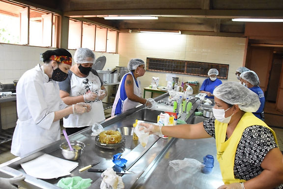 Cursos de capacitação formam 250 bolsistas do Programa Emergencial