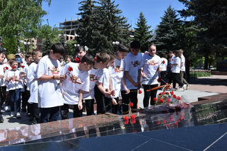 Состоялся митинг в рамках Всероссийской патриотической акции «Эстафета Побед»