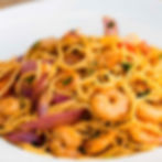 Tallarín Salteado con Camarón