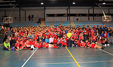 escuelas-deportivas-foto-de-grupo.jpg