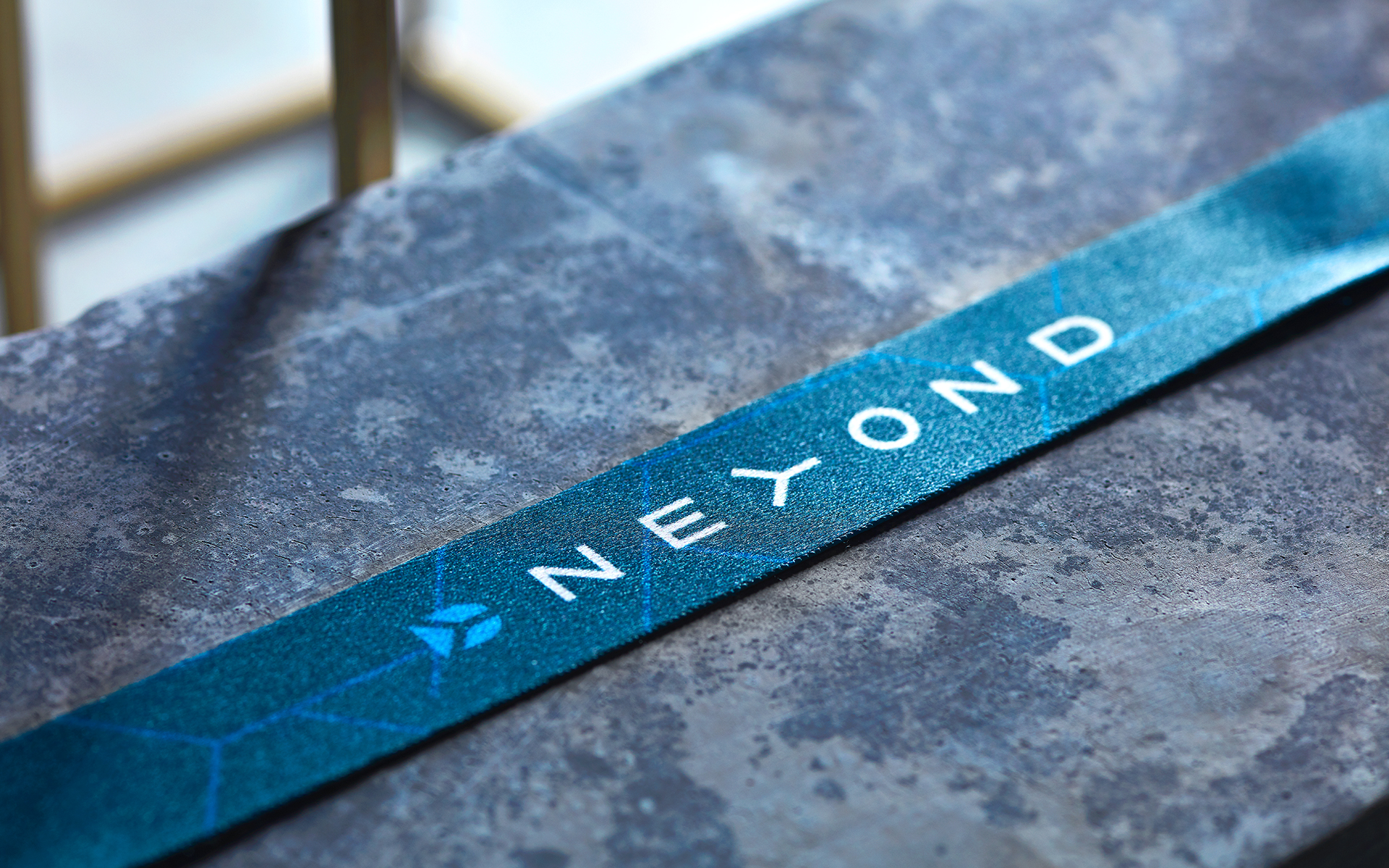 Neyond