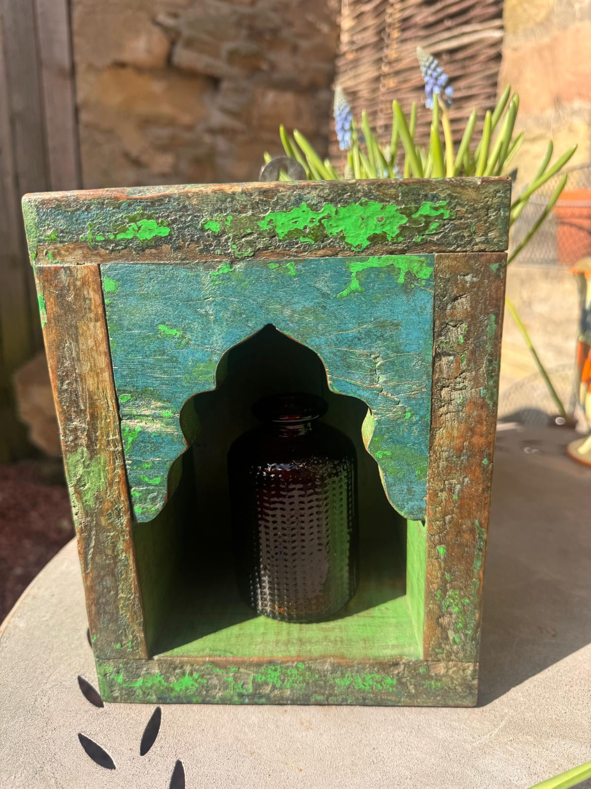 Indian Shelf - Individual