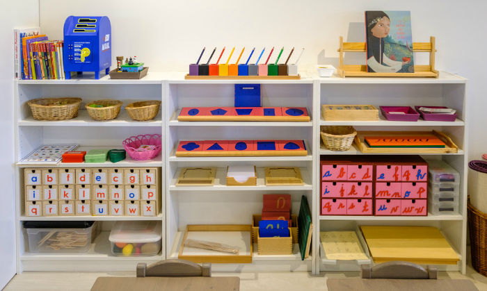 Meuble pour activités Montessori