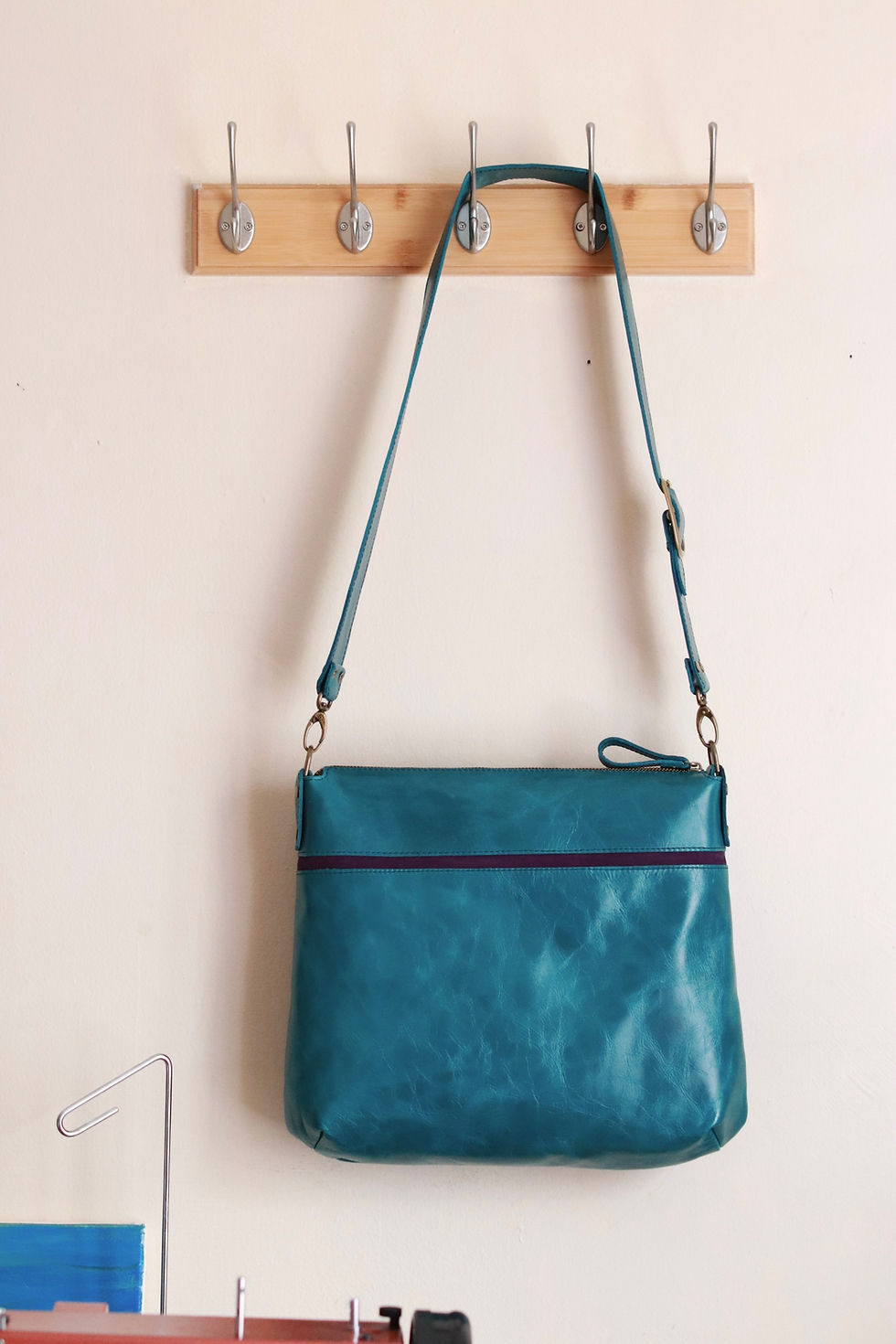 Thumbnail: Custom Soho crossbody with accent strip