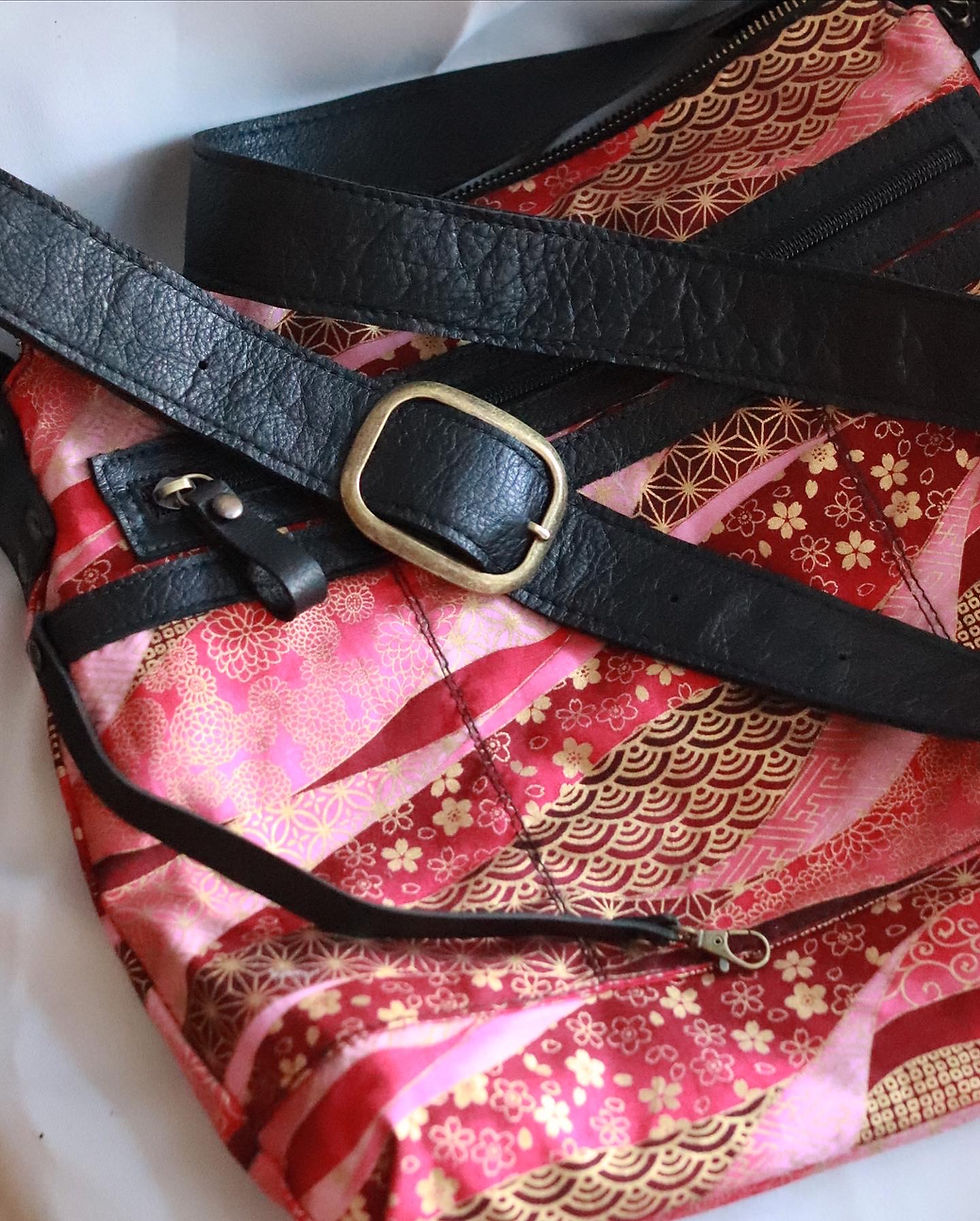 Thumbnail: Soho crossbody with detachable tassel