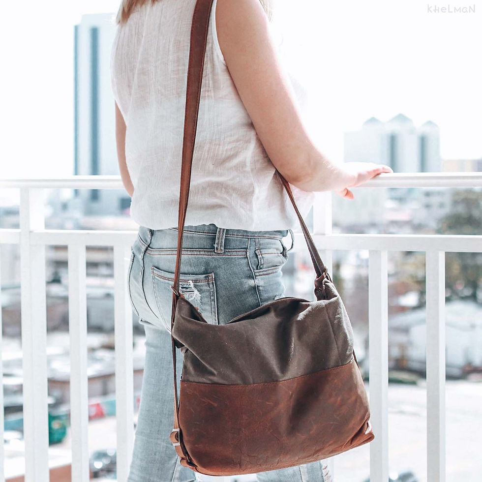 Thumbnail: Tusson 12x12" Green Convertible waxed canvas &amp; leather backpack /crossbody