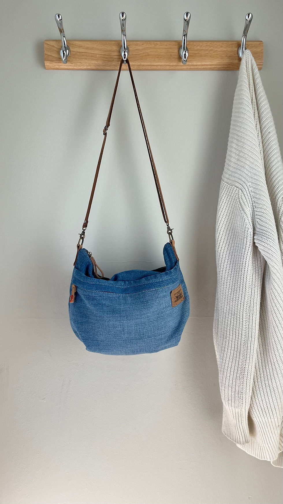 Thumbnail: Claire Upcycled Levi’s jeans 8 pockets