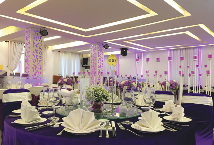 Ảnh chụp sảnh Kim Cương nhà hàng tiệc cưới Bạch Kim