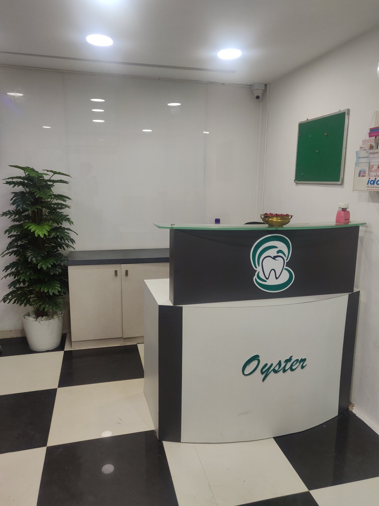 Reception at Oyster Dental Care