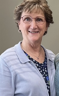 Dee Moeller.png