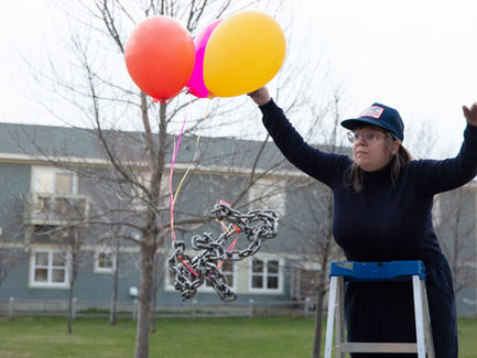 Performance | HEAVY LIFTING / POURQUOI LE TEMPS EST SI LOURD? | Maryse Arseneault