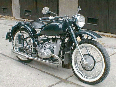 Ural-Annonce-M61.gif