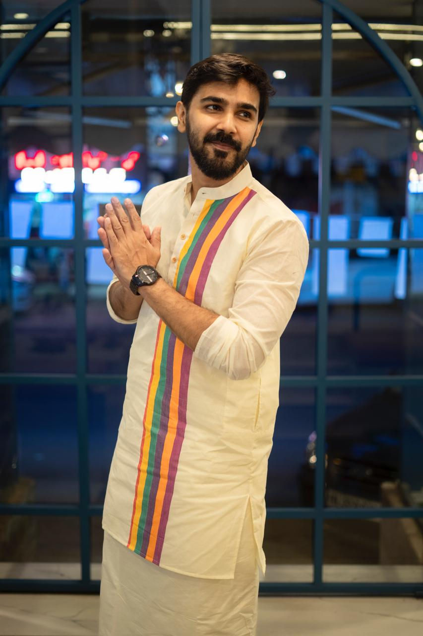 Thumbnail: Chandra Kurta