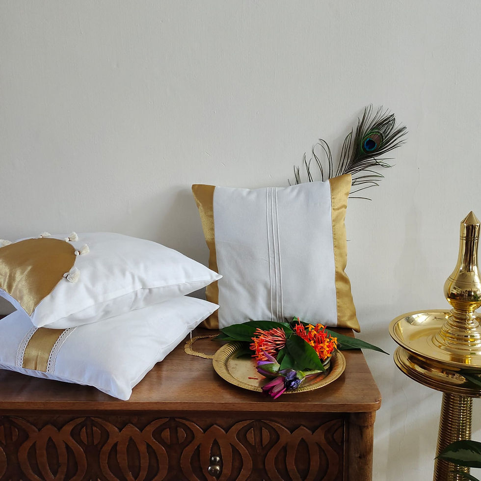 Thumbnail: Kasavu Tassel Pillow cover