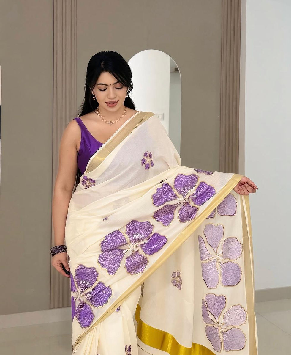 Thumbnail: Gulmohar Lavendar Saree