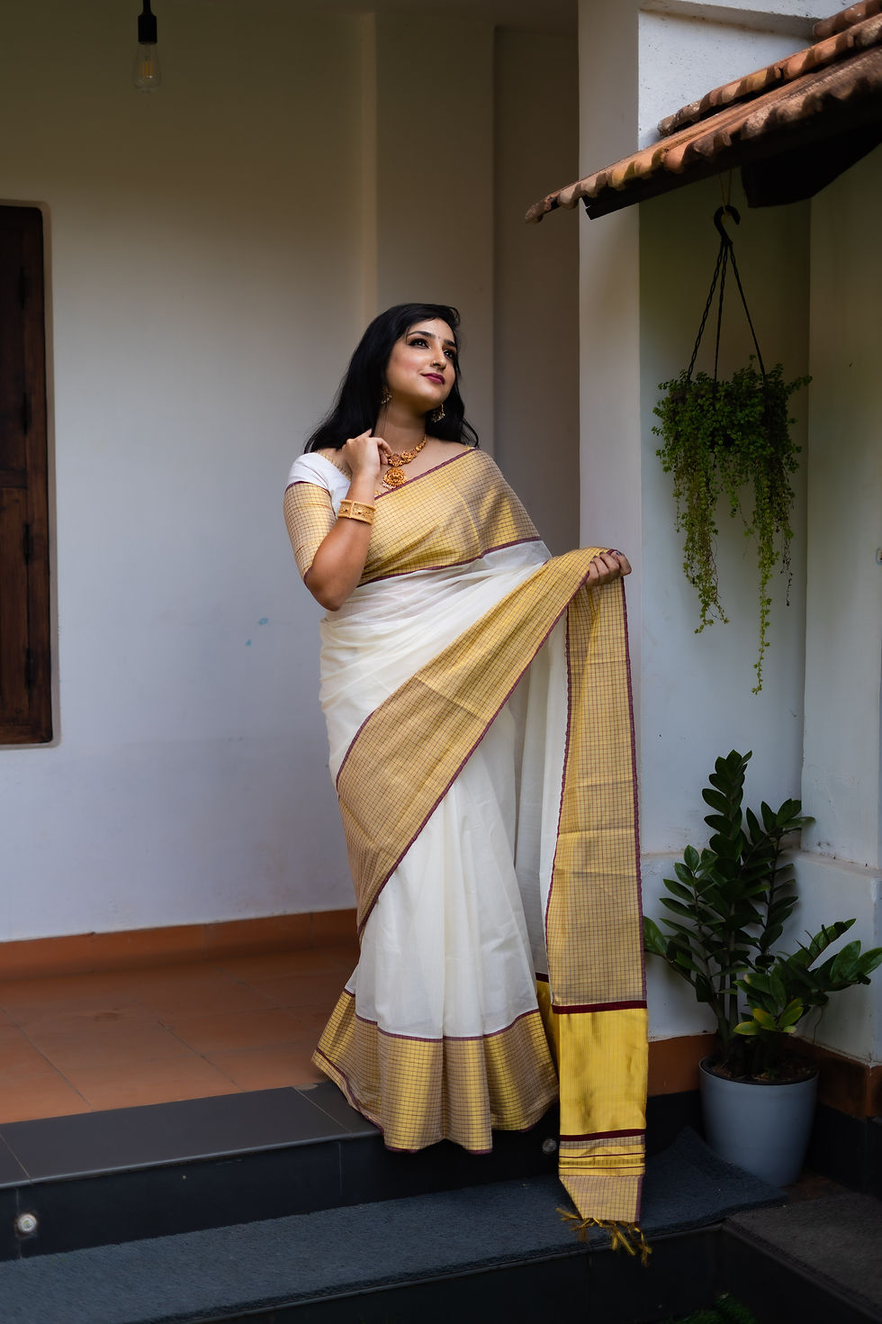 Thumbnail: Yamuna - Maroon