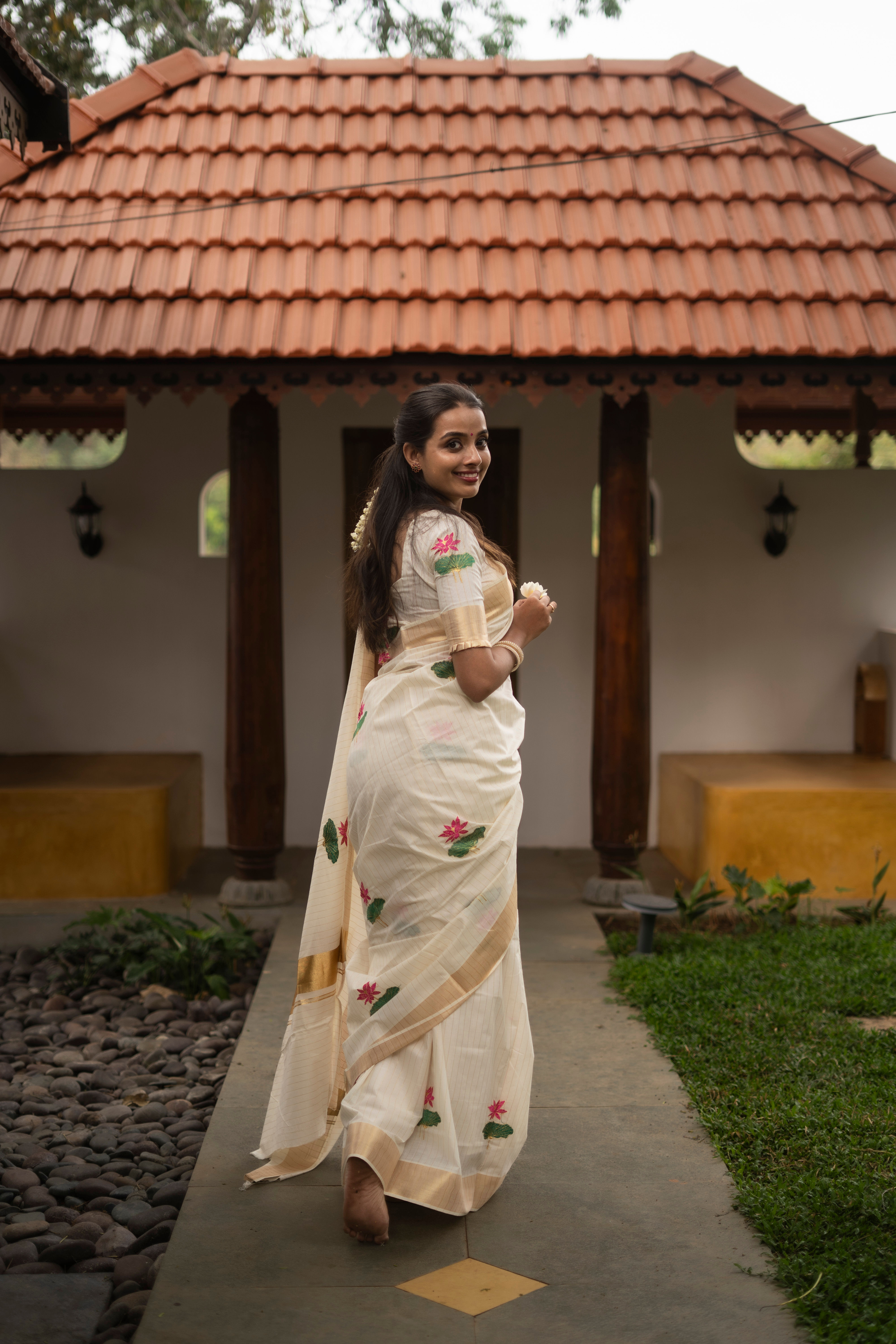 Kamalam Embroidered Cotton Saree - 2