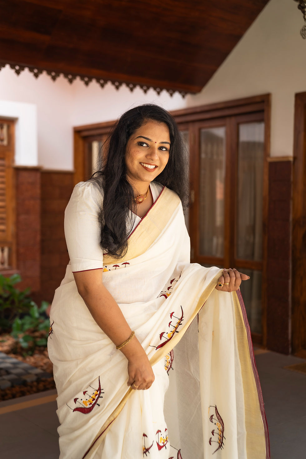 Thumbnail: Vallamkali Saree