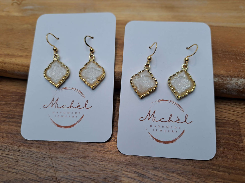 Thumbnail: Shimmer white goldies