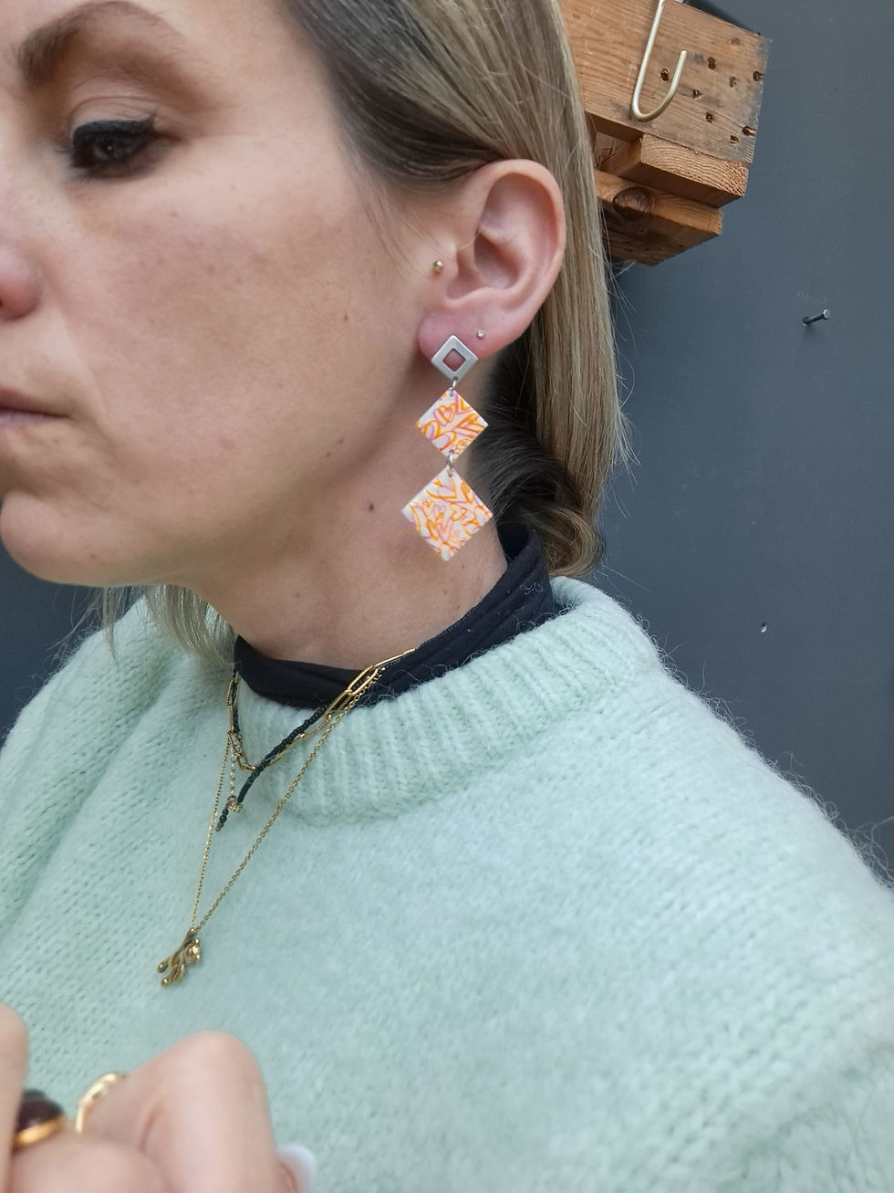Thumbnail: Orange pink love triple ruit