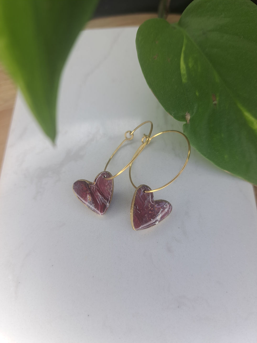 Thumbnail: Heart oorringen bordeaux marble