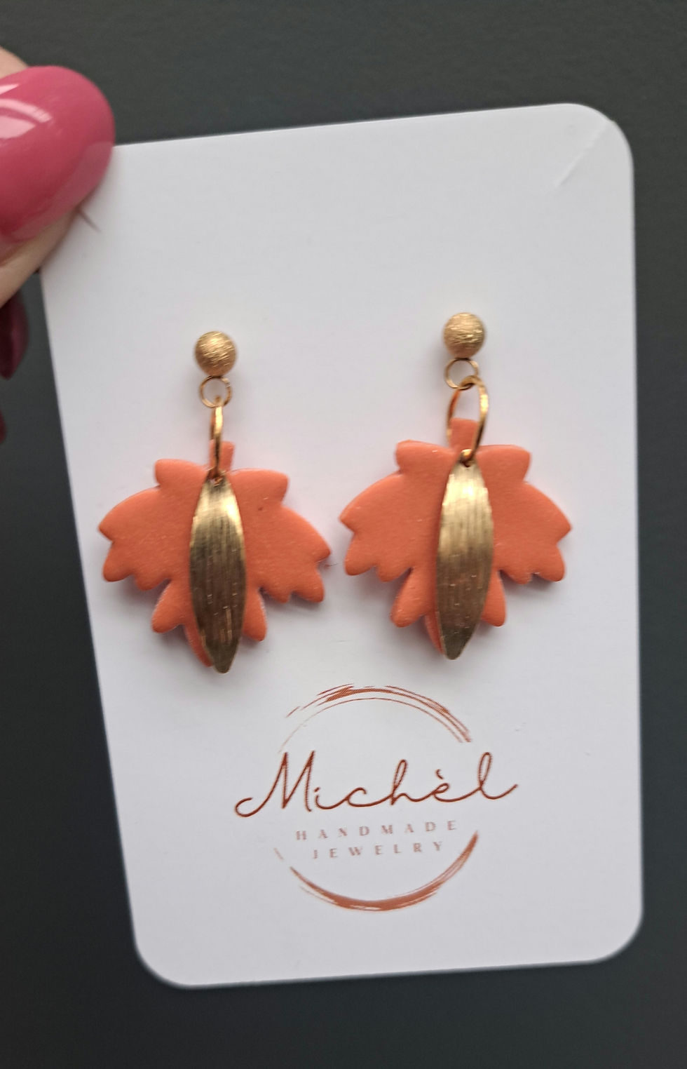 Thumbnail: Orange leave