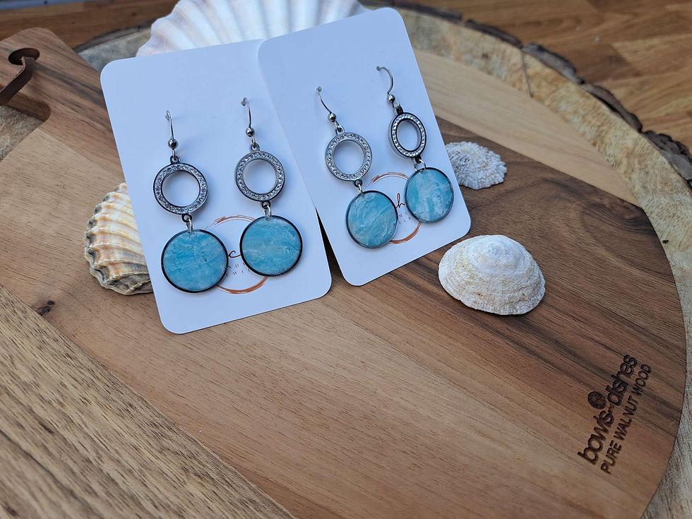 Thumbnail: Handgemaakte oorbellen blauw marmer look