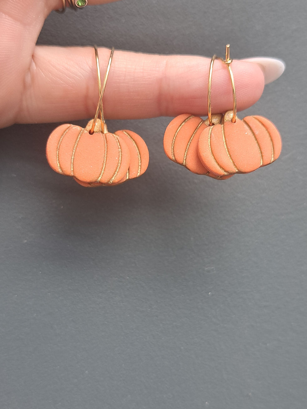 Thumbnail: Pumpkin rings orange