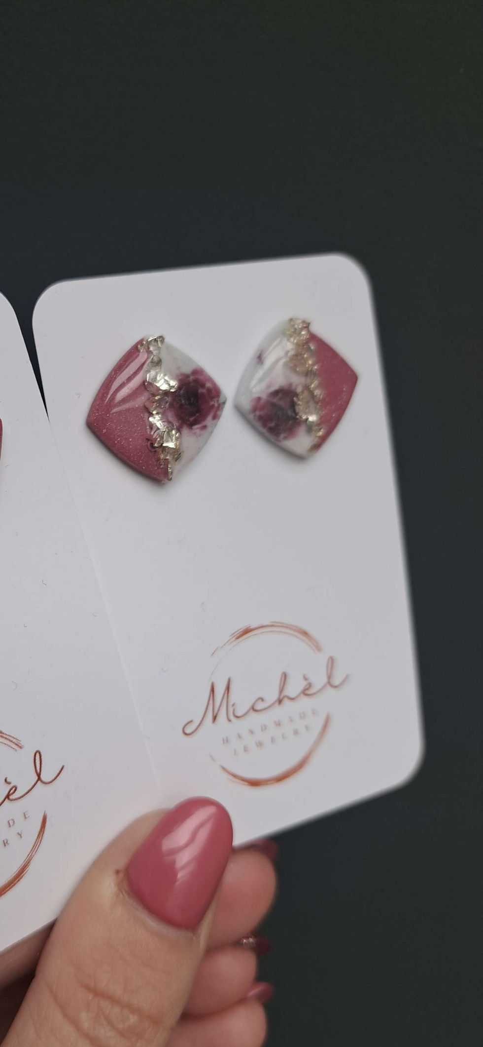 Thumbnail: Beauty Rose purple studs