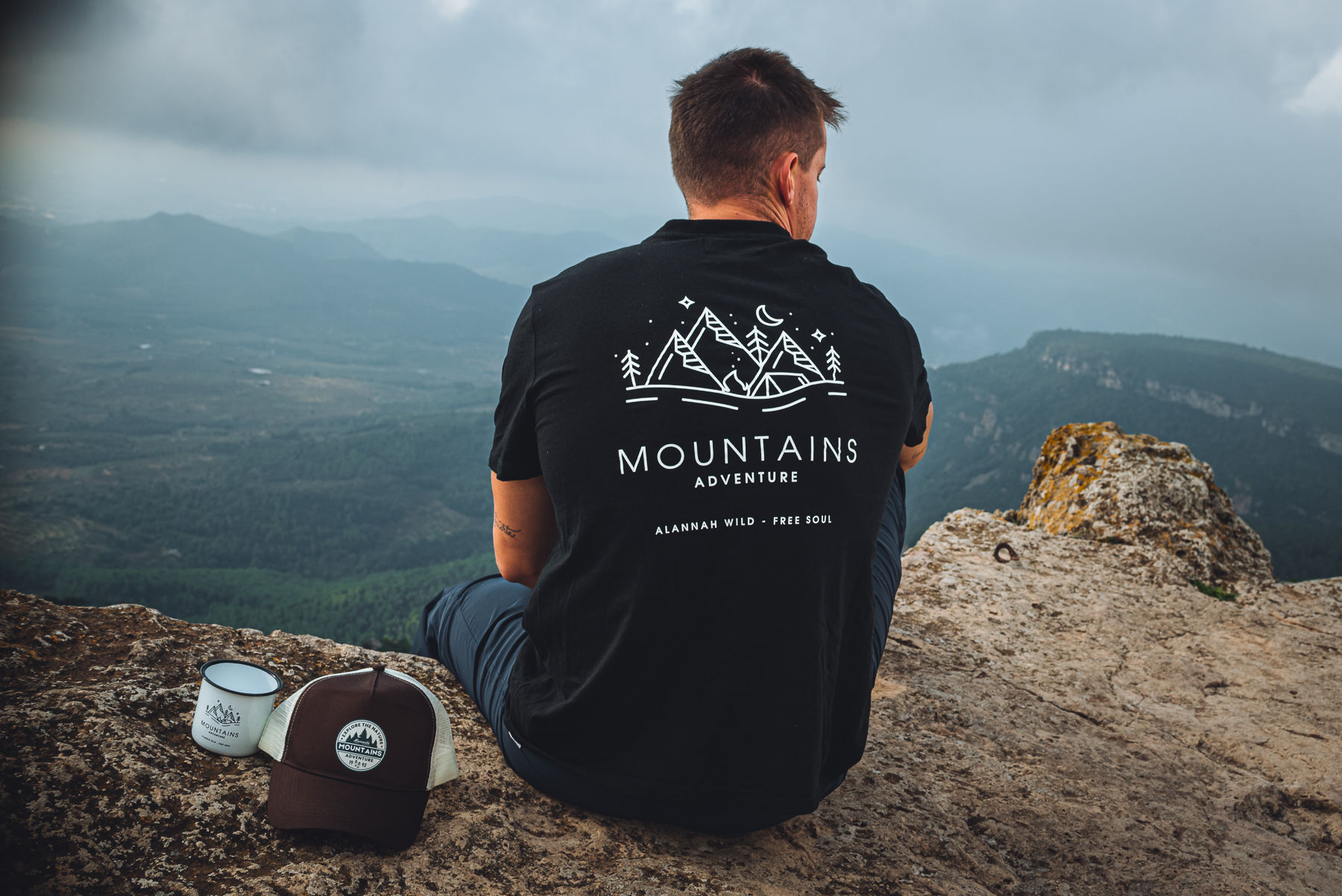 Camiseta 'Mountains Adventure'