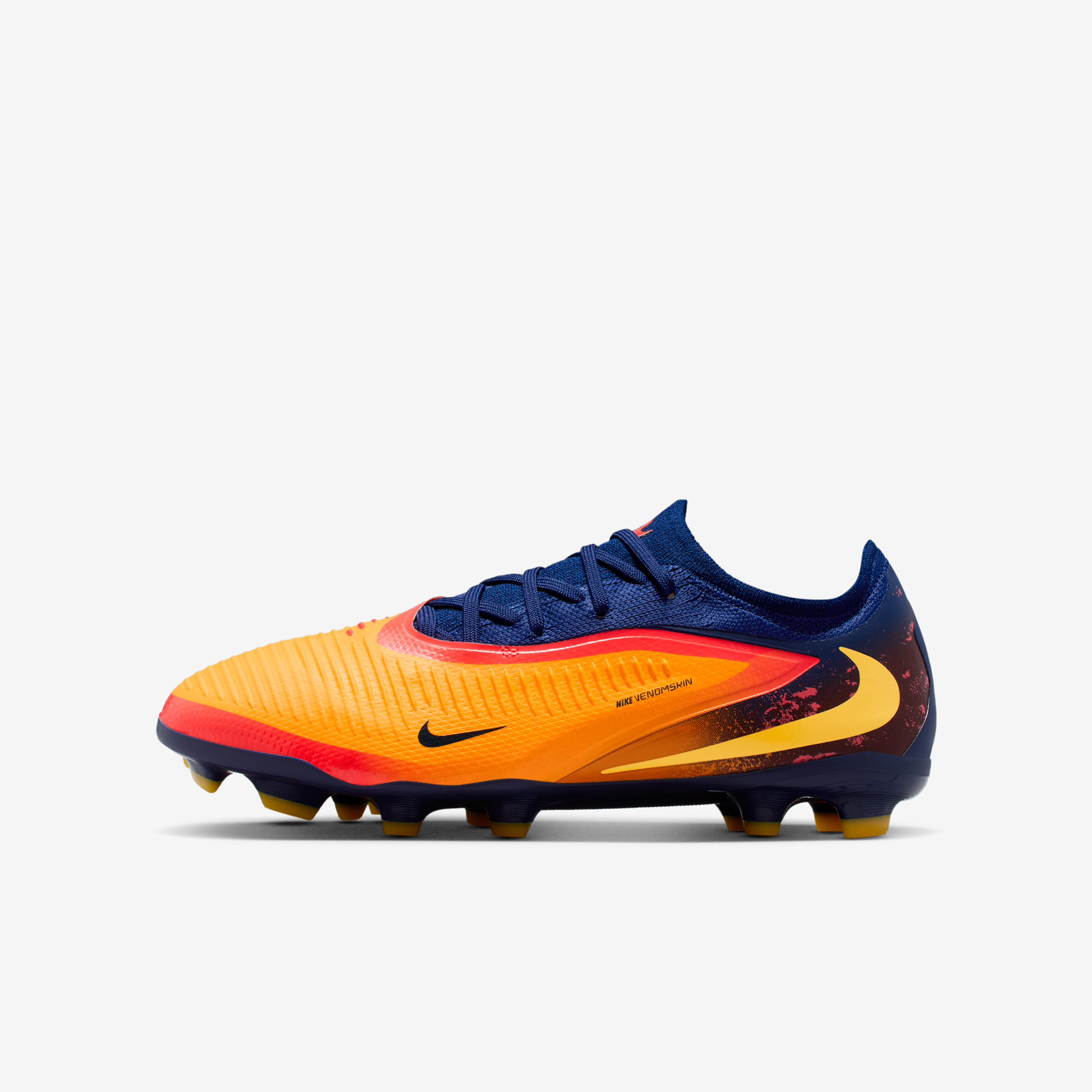 Tacos de fútbol para terrenos múltiples para niño talla grande Nike Jr. Phantom