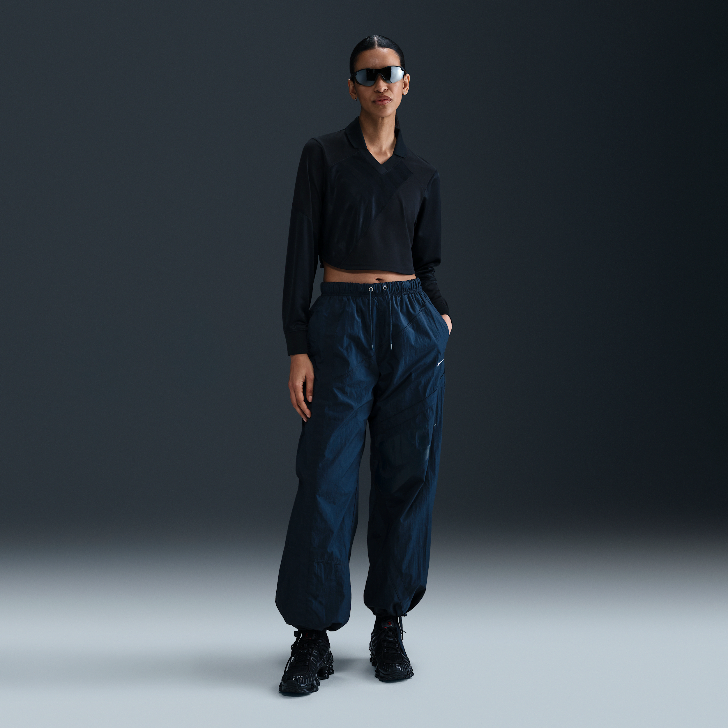 Pants de tejido Woven de tiro medio holgados con dobladillo abierto para mujer N