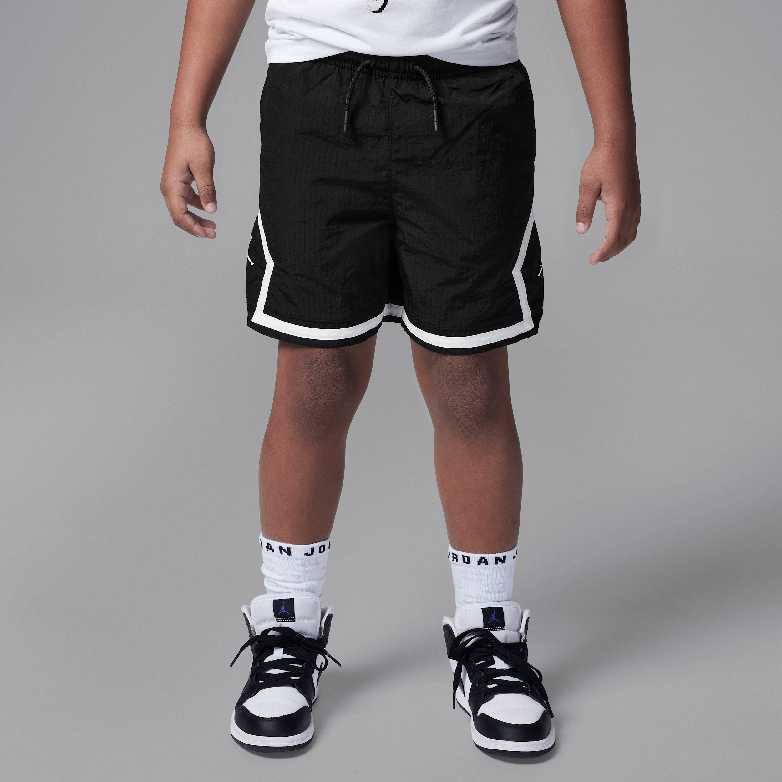 Shorts para la alberca de tejido Woven Diamond para niños talla pequeña Jordan -