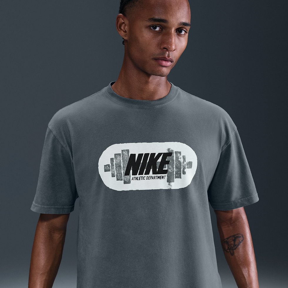 Playera de entrenamiento de tenis Max90 para hombre Nike - Gris