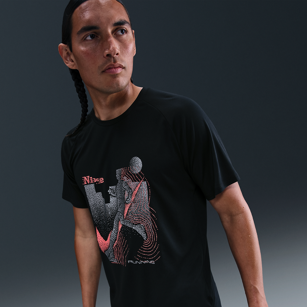 Playera de correr de manga corta Dri-FIT ADV para hombre Nike Stride - Negro