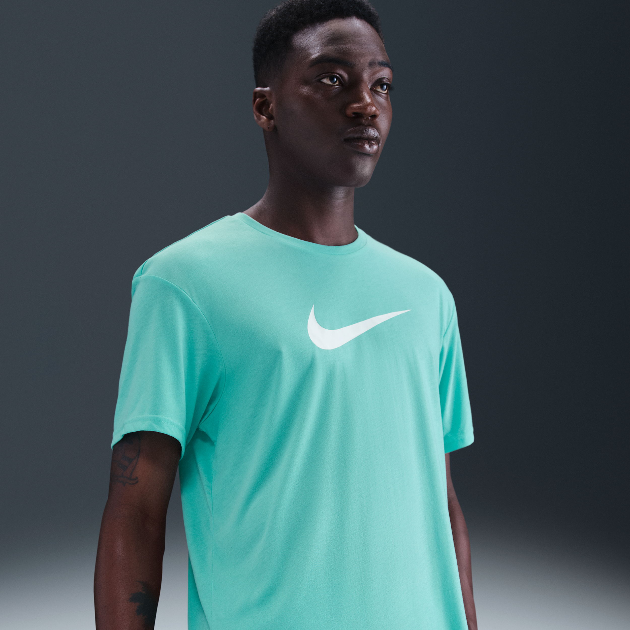 Playera de manga corta para hombre Nike Swim Hydroguard - Verde