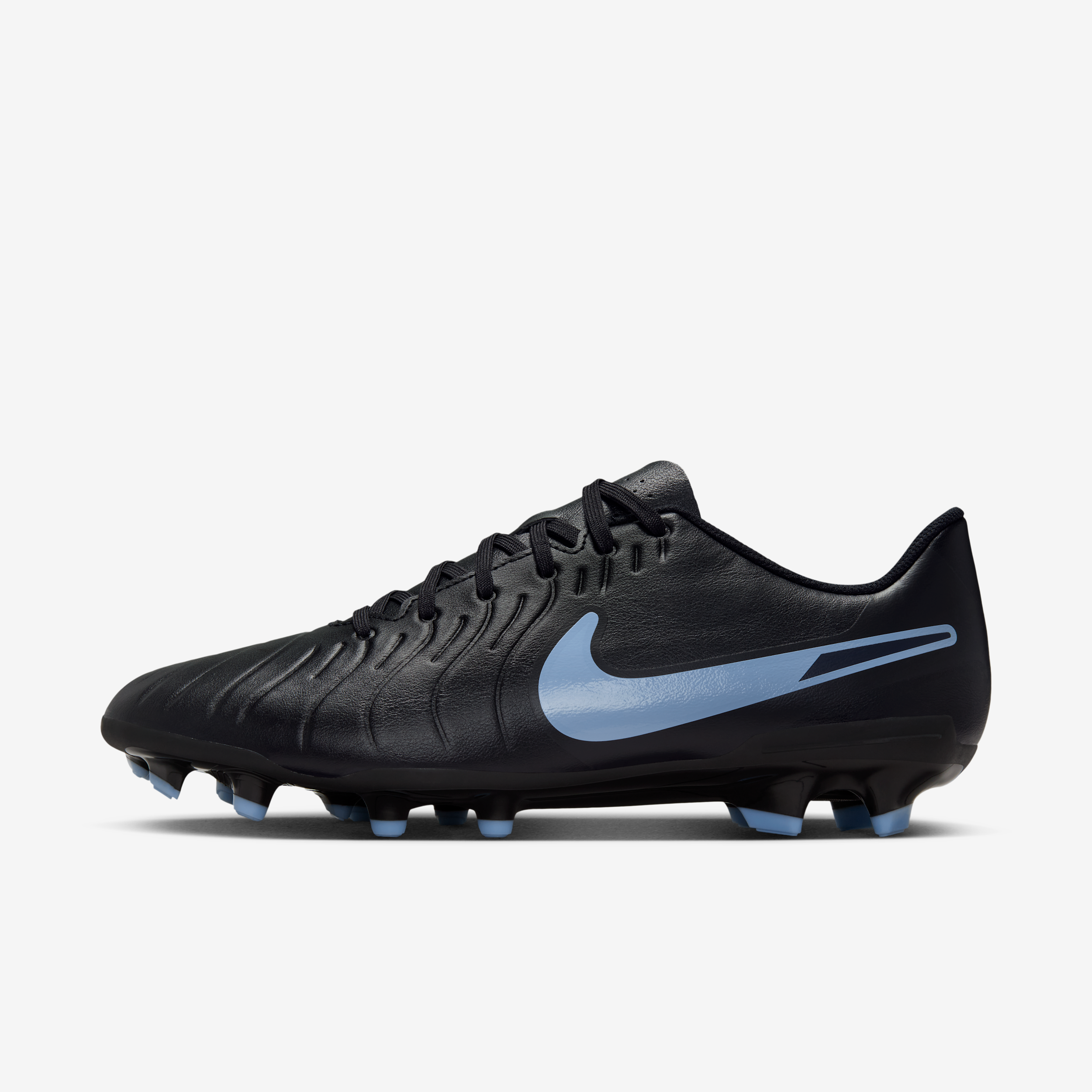 Tacos de f�tbol de corte low para terrenos m�ltiples Nike Tiempo Legend 10 Club