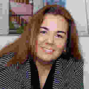 Branding Expert, Entrepreneur, Speaker, and Author. She founded SRP Communication & Brand Design, SRP Interactive, and SRP Health Care Communication. Speaker’s Club. She teaches women entrepreneurs how to write amazing sales pages and even performs “Sales Page CPR” to bring life to stale copy. In her free course, The Rainbow of Sales, you can learn her uniquely fun approach to selling.