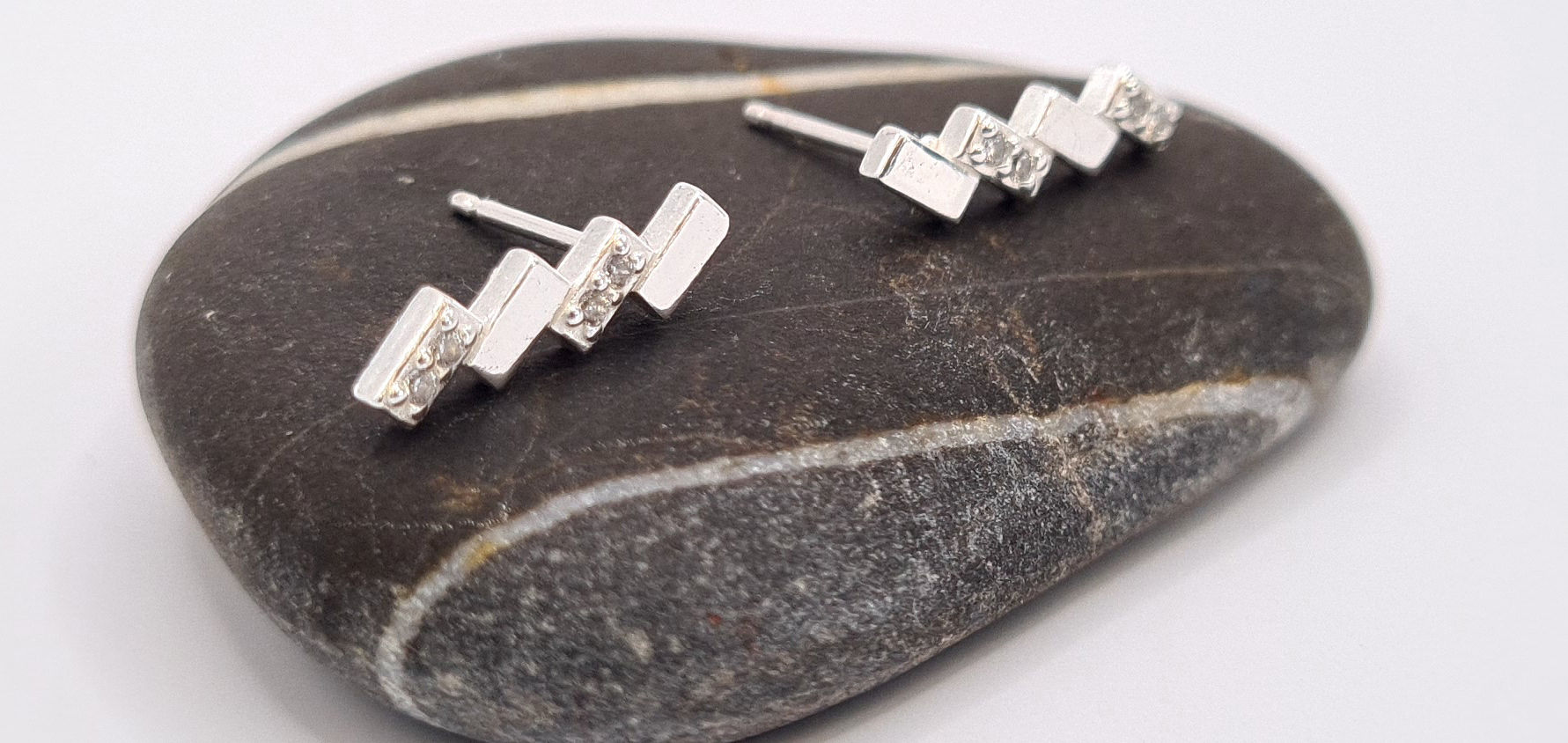 Geometric Cubic Zirconia Climber Stud