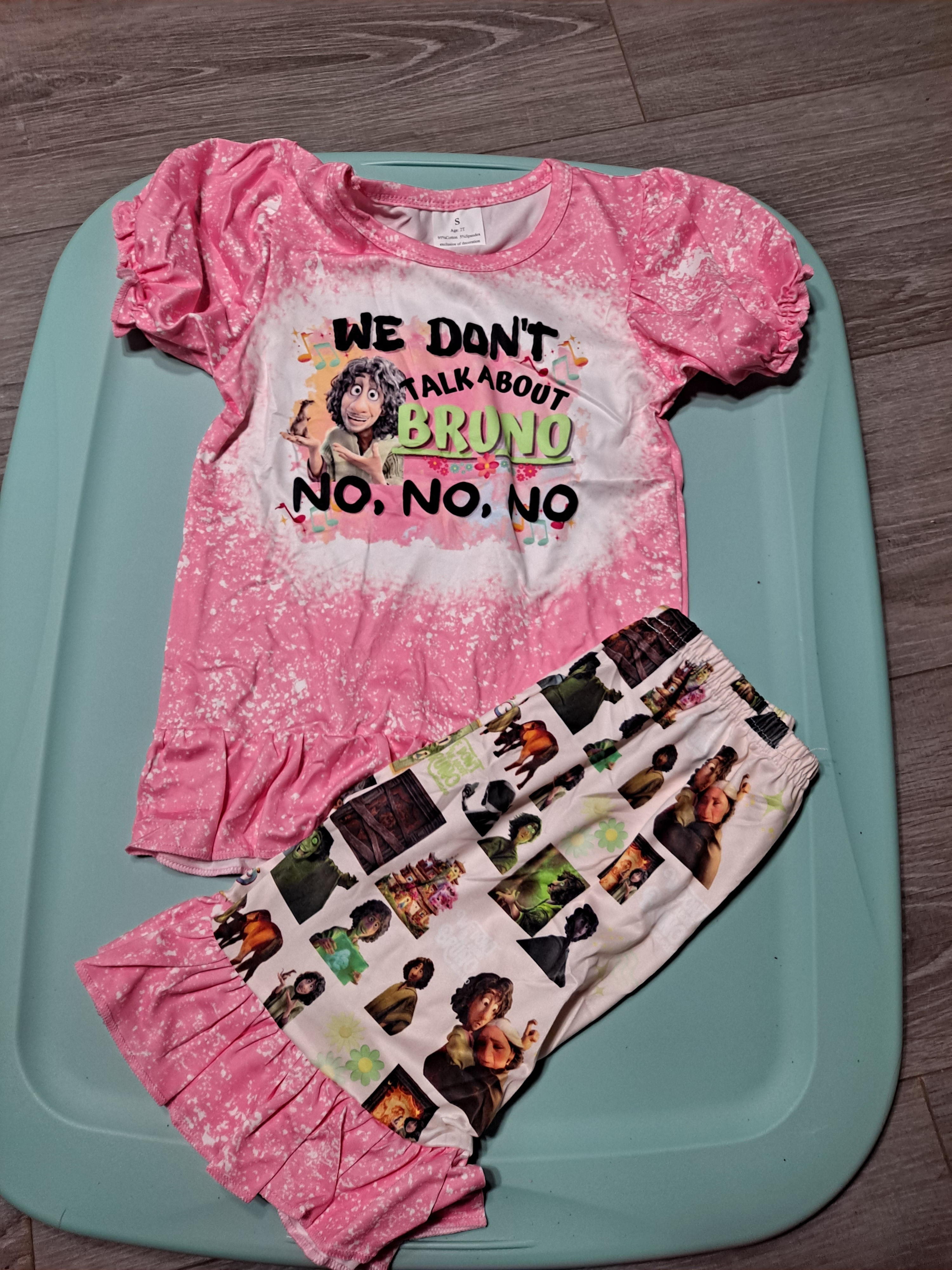 We dont talk about Bruno shortset