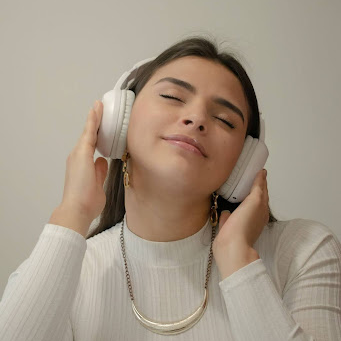 Breaking Down the Tragedy Paradox Neuroscientifically: What Makes Sad Music Pleasurable?