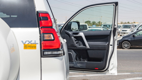 The Toyota Prado VX-L is the ultimate luxury SUV that takes your driving experience to a whole new level.