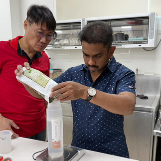 Use a digital scale to confirm the amount of powder.