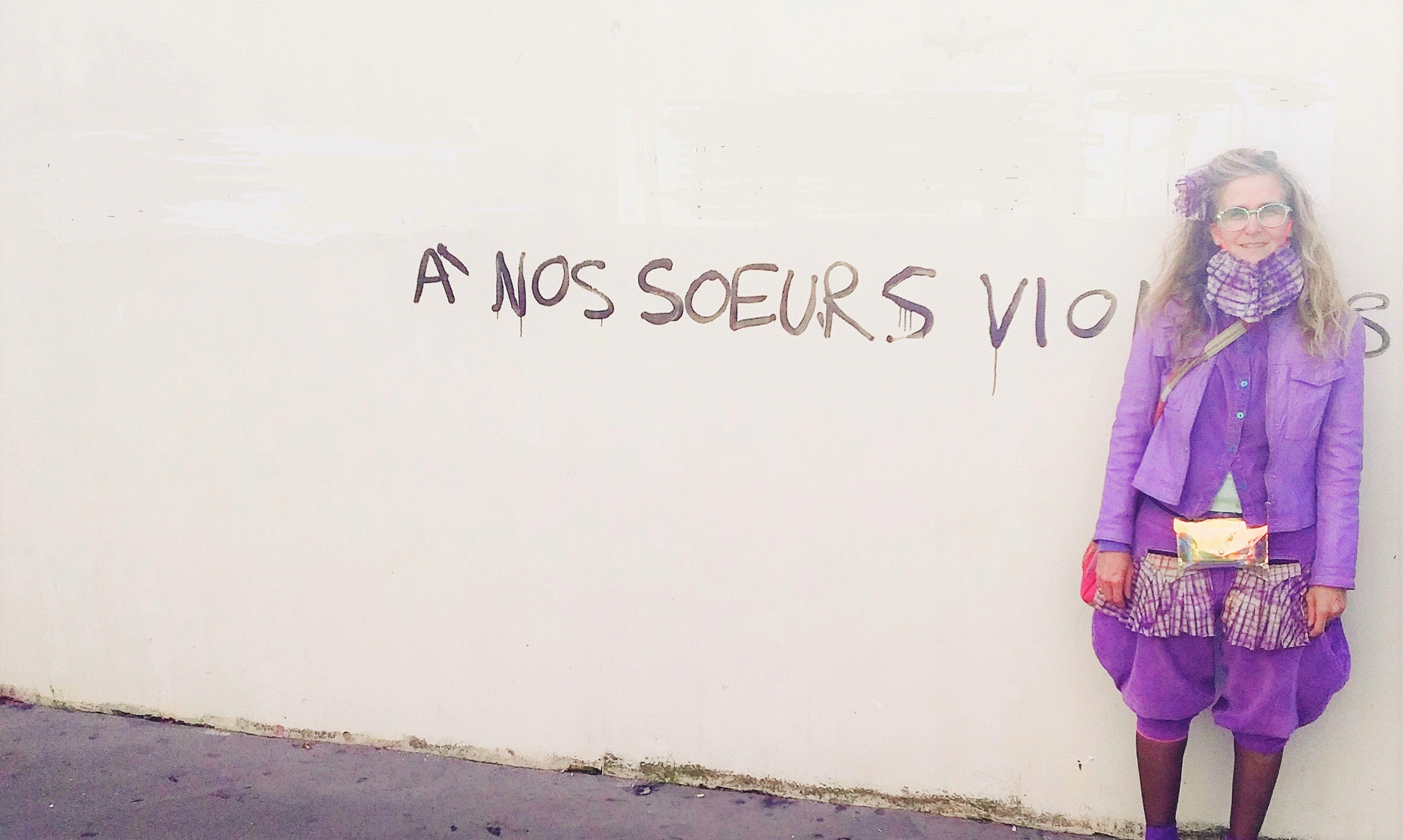 VIOLETTEbis.gif