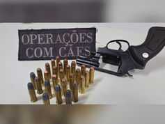 Homem armado e embriagado ameaça enteado e acaba preso em Jundiaí