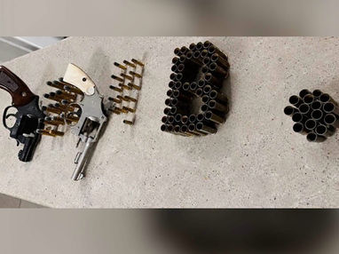 Homem é preso com duas armas após disparo em frente à casa da ex-companheira em Campo Limpo Paulista